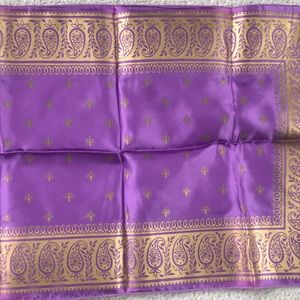 S M Kent for Avon Accessories - NEVER WORN Vintage Scarf by S M Kent for Avon S M Kent for Avon Accessories - NEVER WORN Vintage Scarf by S M Kent for Avon